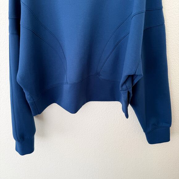[Abercrombie & Fitch] YPB Blue neoKnit Cropped Crew Neck Sweatshirt Size Large L - Picture 6 of 12